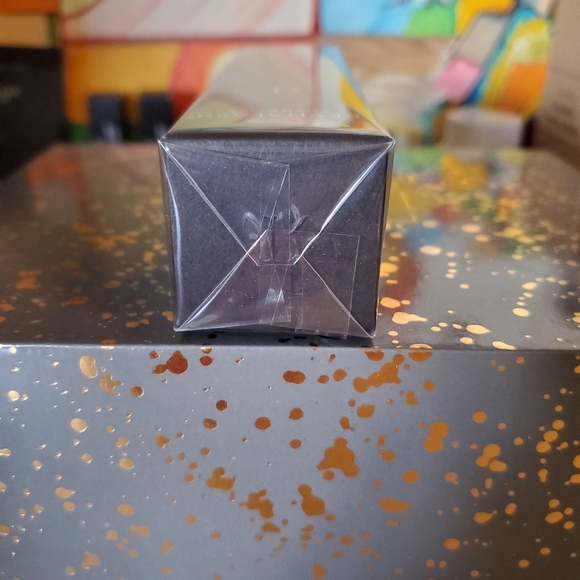 Revitalash Defining Eyeliner in Black - Picture 3 of 3